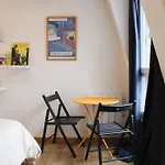 Bright Studio Near Theaters And The Marais
