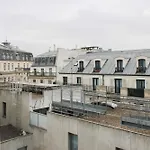 Bright Studio Near Theaters And The Marais