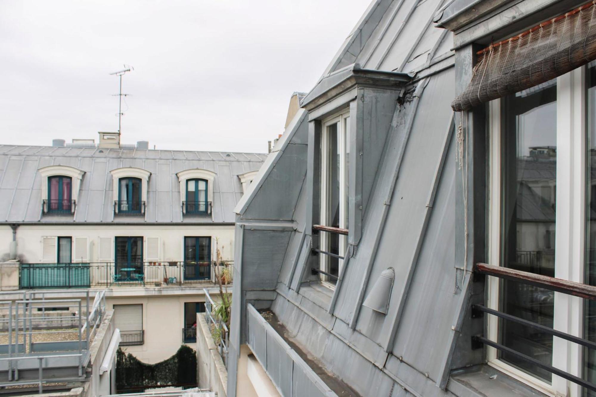Apartment Bright Near Theaters And The Marais